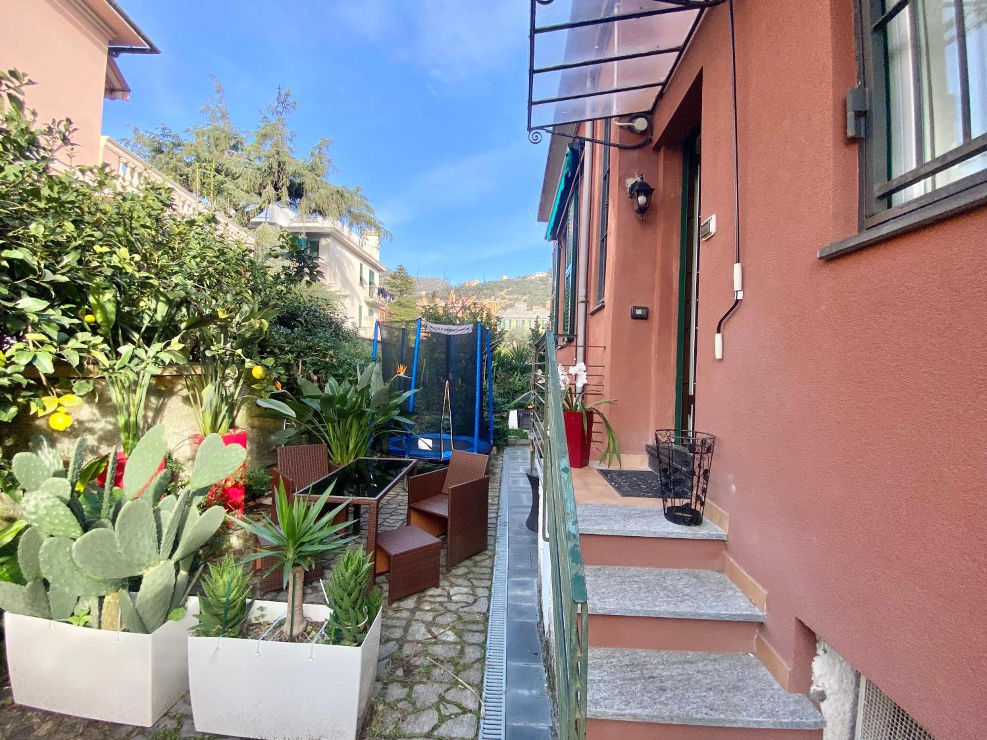 Casaviva - Lovely Trilo In Genova Nervi With Parking Apartment Exterior photo